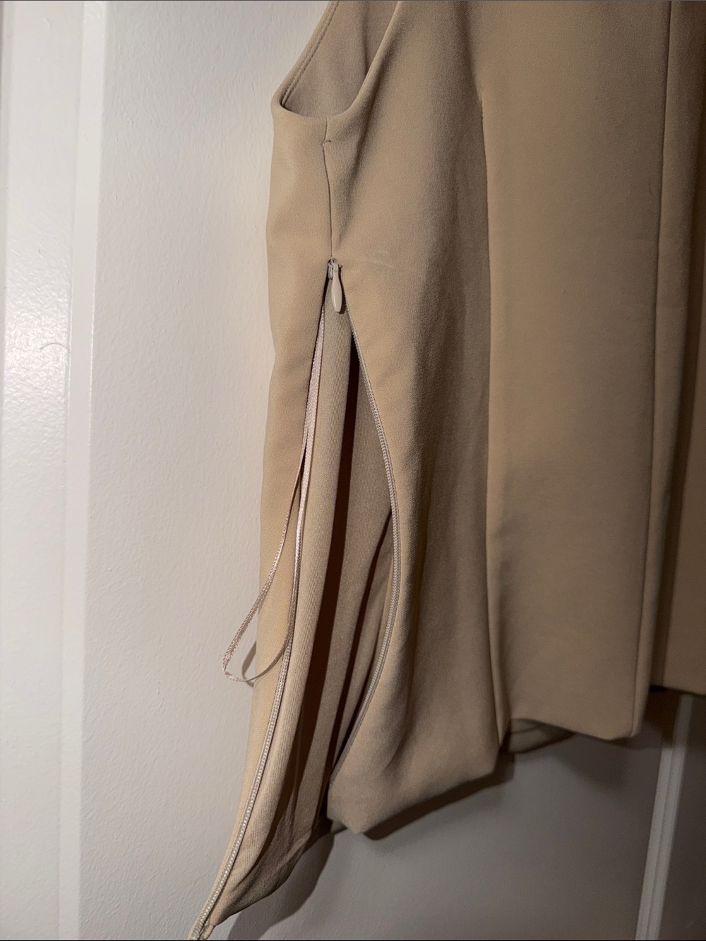 Zara Neutral Beige Halter Top Medium - Picture 4 of 4